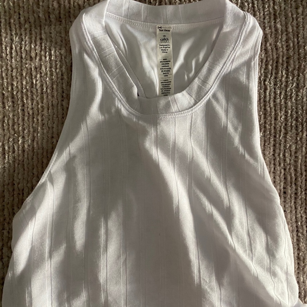 NWT Alo yoga ethereal bra